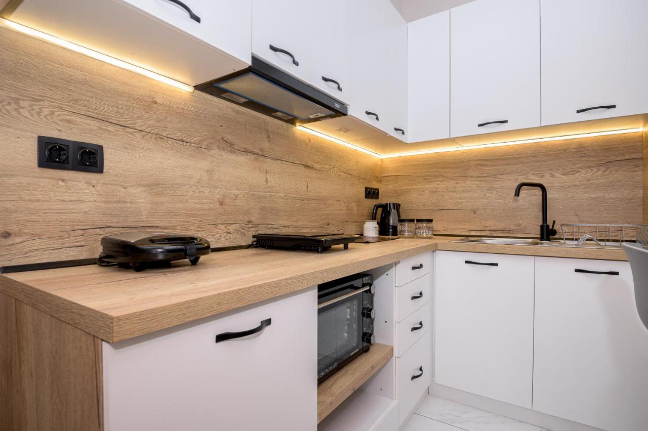 J&S Lux Central Suite 1 Alexandroupolis Exteriör bild