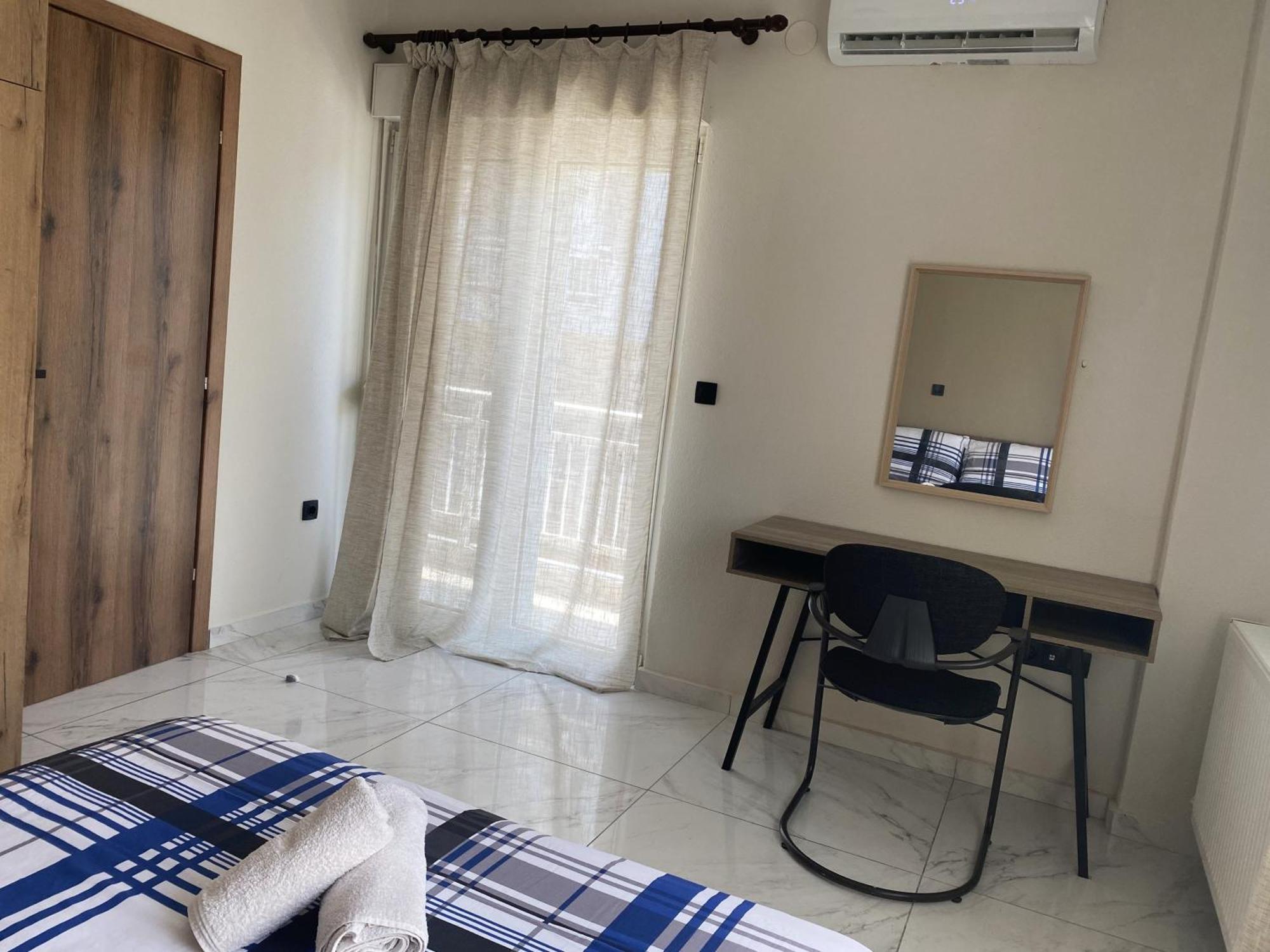 J&S Lux Central Suite 1 Alexandroupolis Exteriör bild